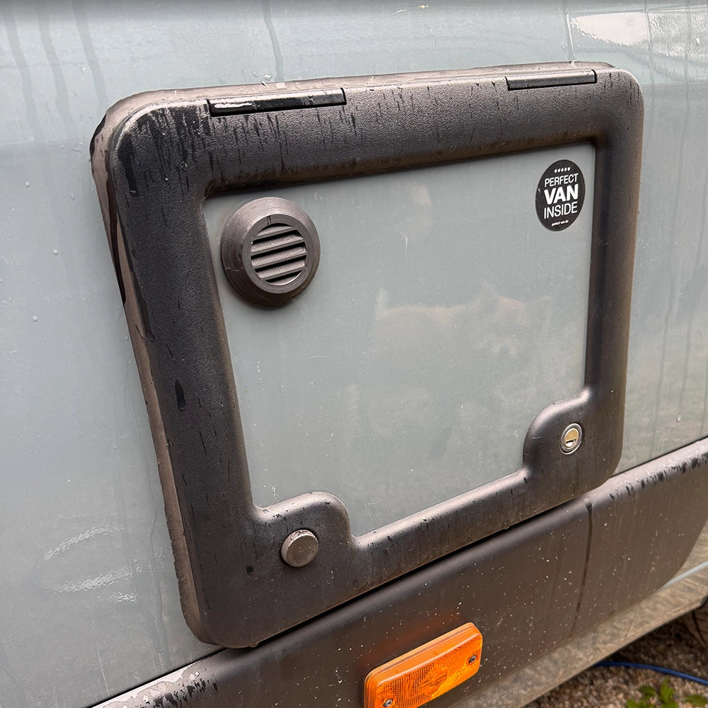 Perfect Van Door Connect Lüfter für Trenntoilette Aussengitter