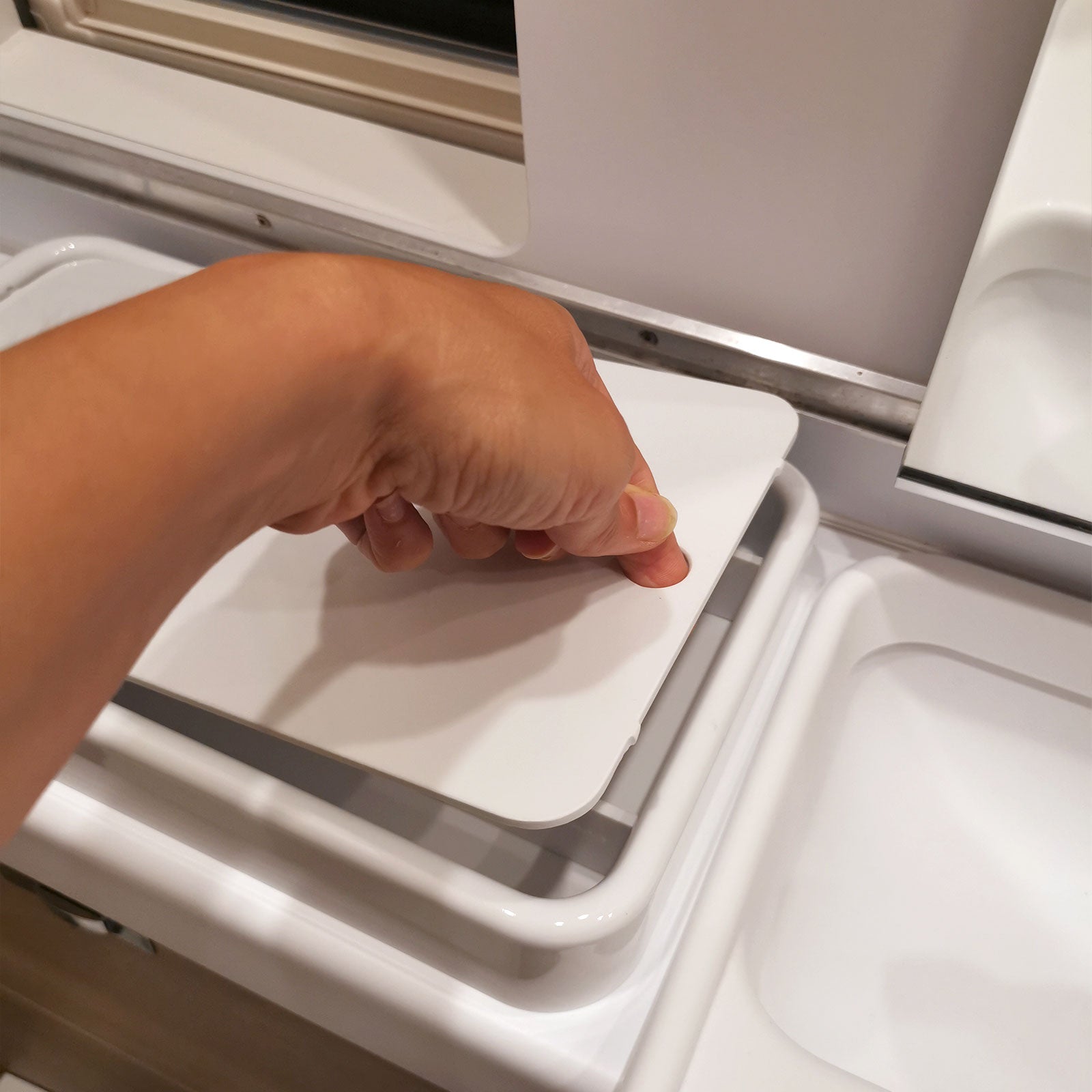 Perfect Van Ablagebox Knaus