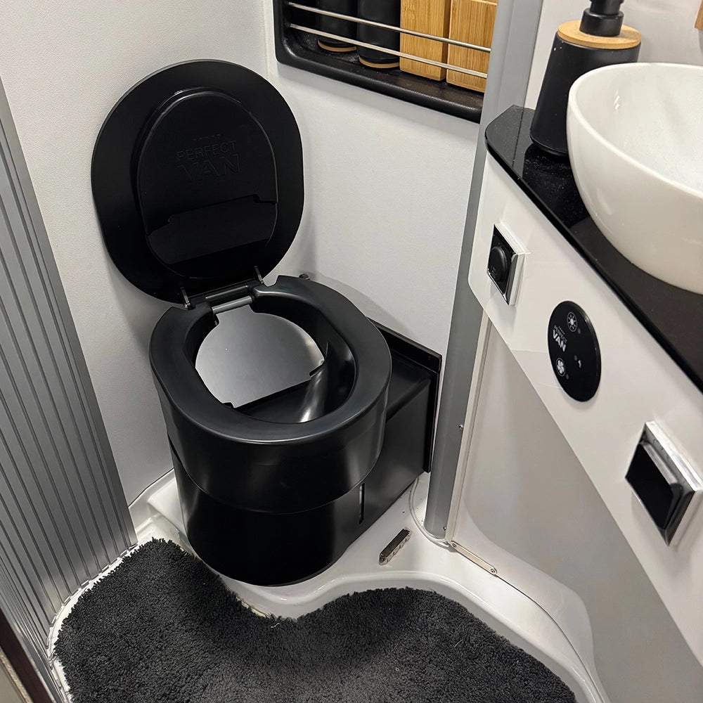 Perfect Van One Trenntoilette Trockentrenntoilette schwarz im Pössl Summit