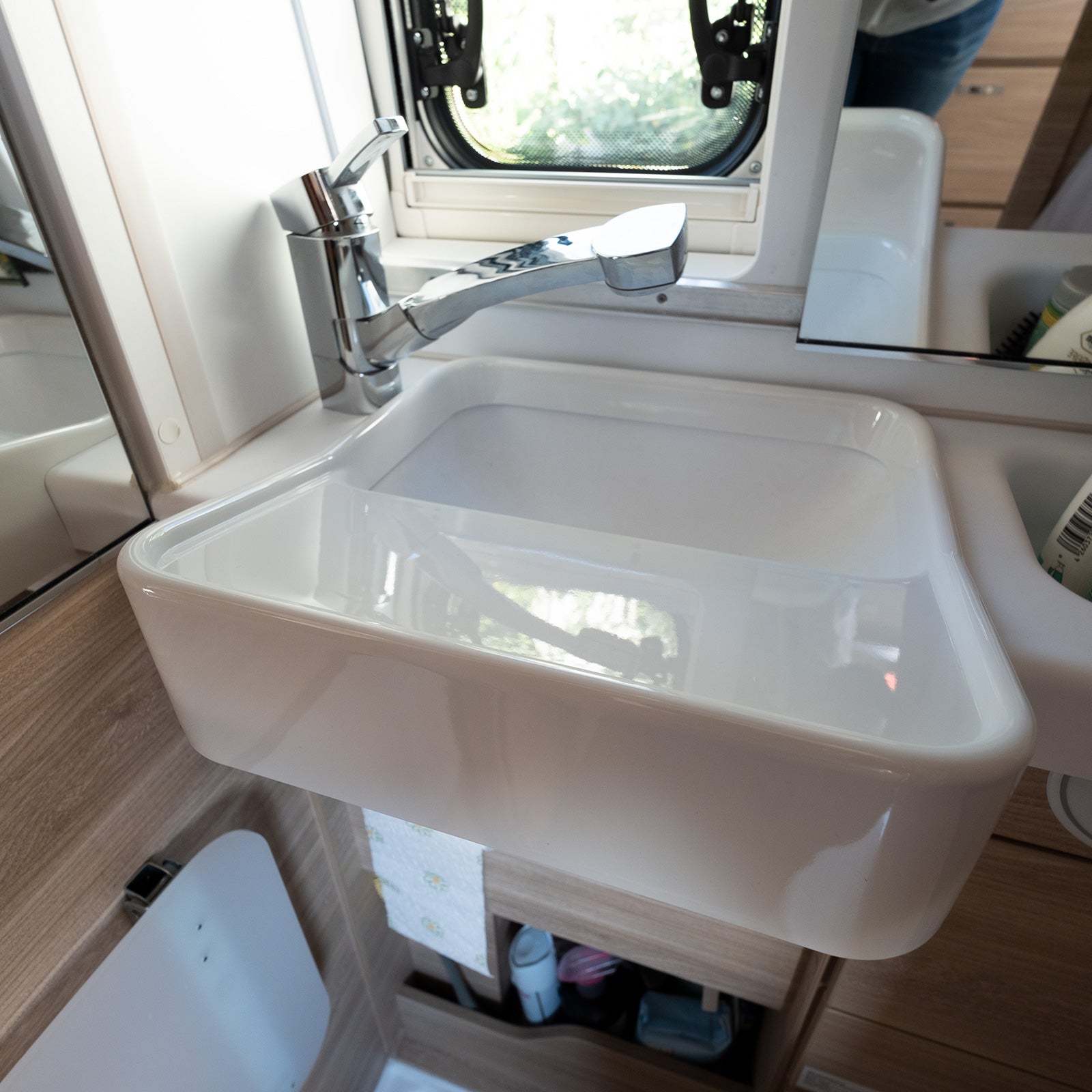 Perfect Van Waschbeckenerweiterung für Knaus
