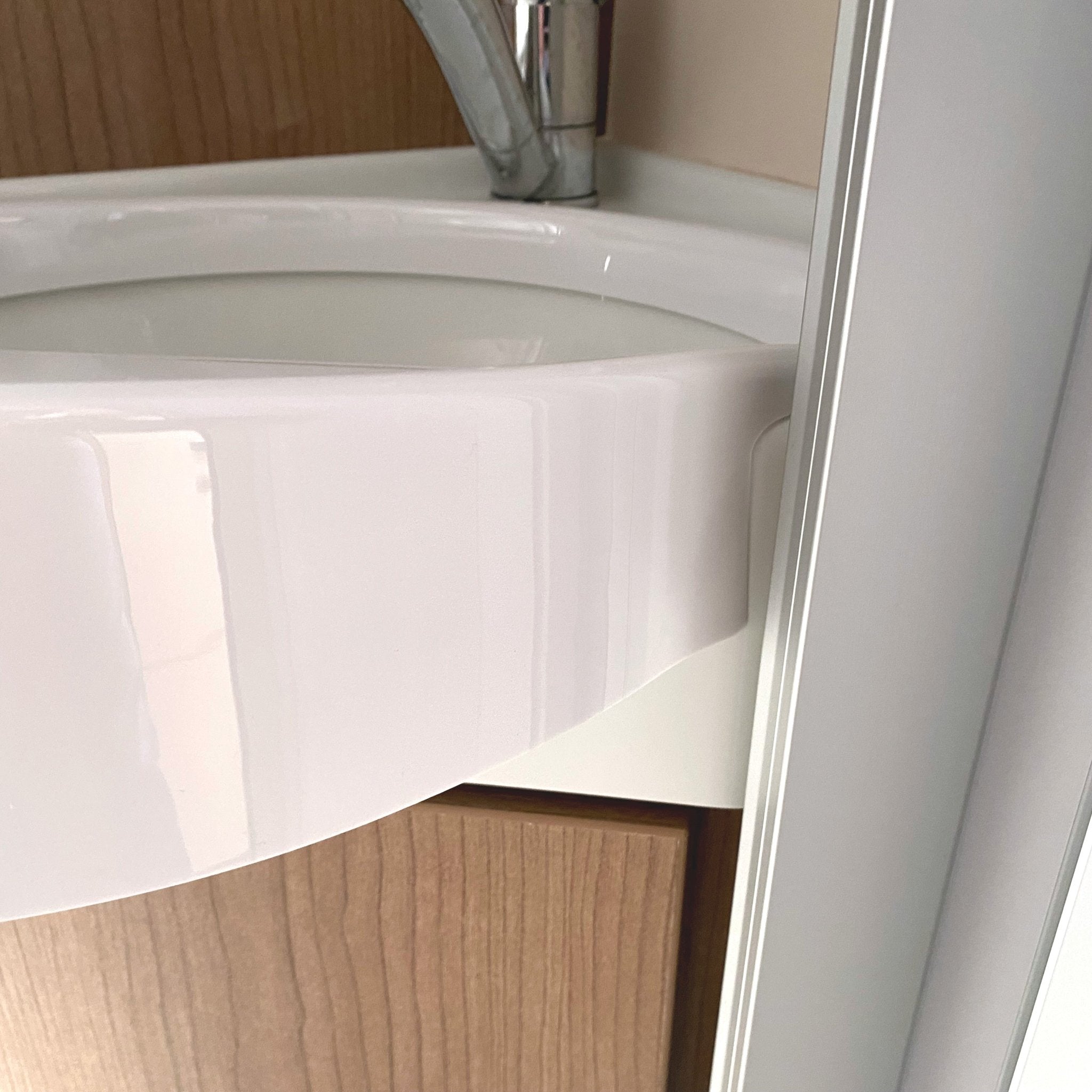 Perfect Van Waschbeckenerweiterung für Malibu Vans 2