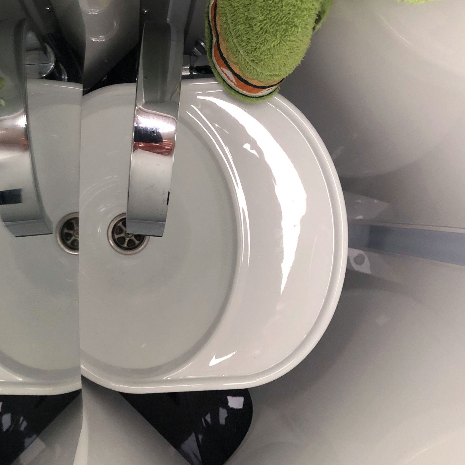 Perfect Van Waschbeckenerweiterung für Pössl