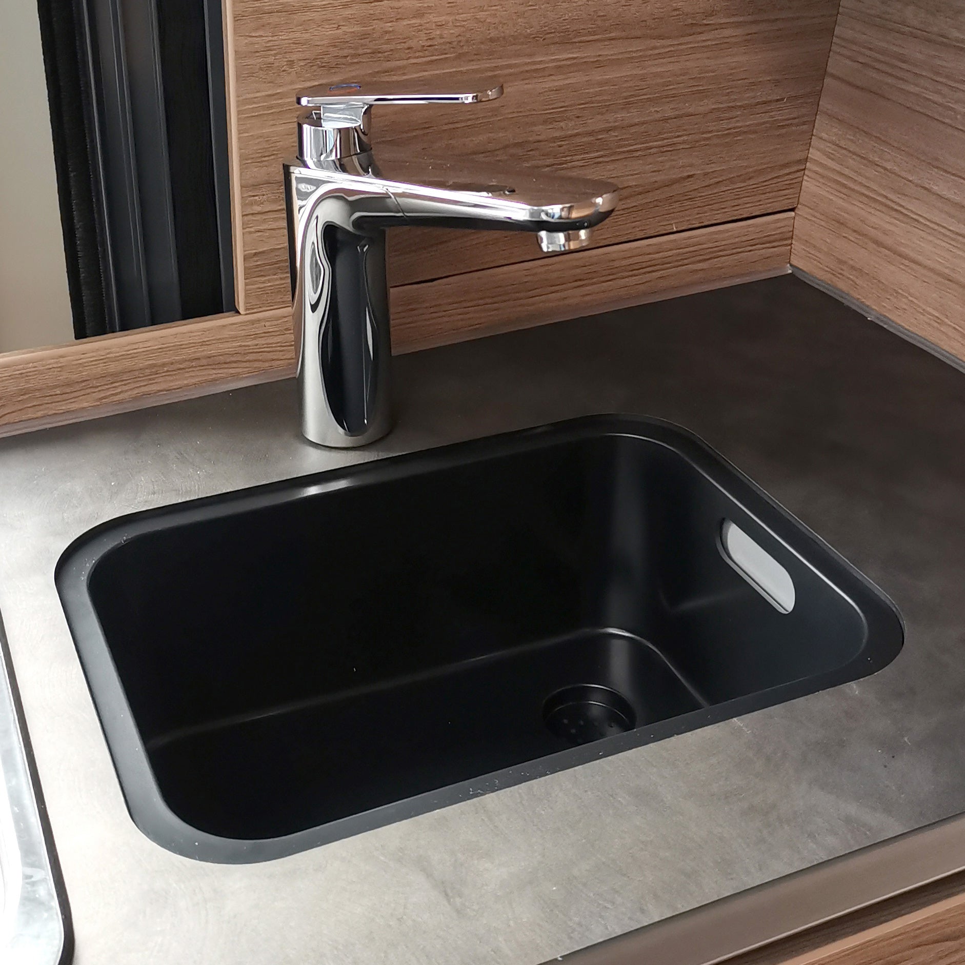 Ambervale Eckige Kunststoff-Spüle Deluxe Für Campervan, Wohnmobil, Caravan, Boot & Gastronomie – NEU
