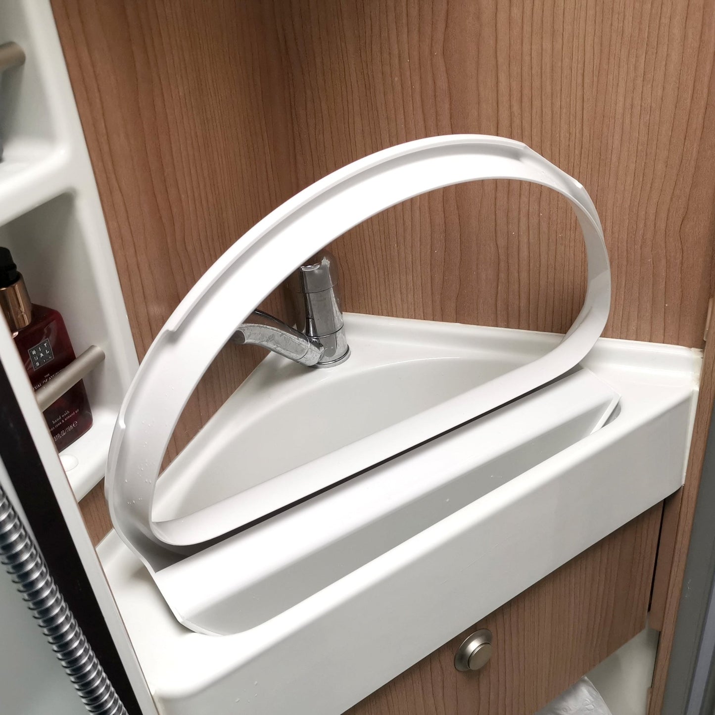 Perfect Van Waschbeckenerweiterung für Malibu Vans