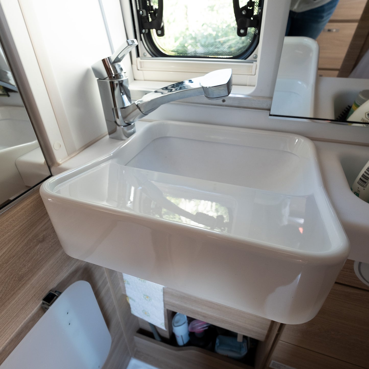 Top washbasin for Knaus, Weinsberg and Vantourer